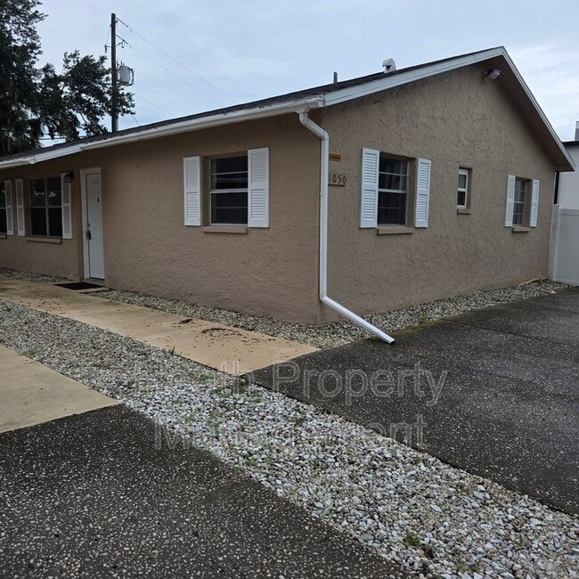 Building Photo - 1050 Indiana Ave Unit A