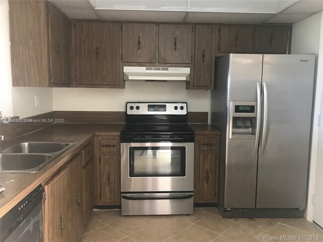 Photo - 404 NW 68th Ave Unidad 410