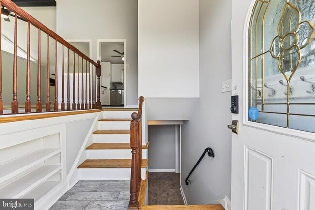 Photo - 8110 Springfield Village Dr