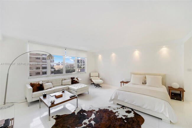 Building Photo - 100 Lincoln Rd Unit 605