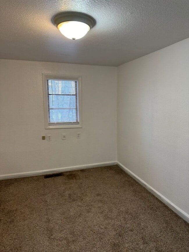 Photo - Century 21 Gold Rush - Duplex Home - Located in North Pole Unit Apt A