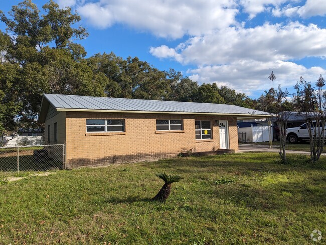 Building Photo - 1302 N Nancy Ter Rental