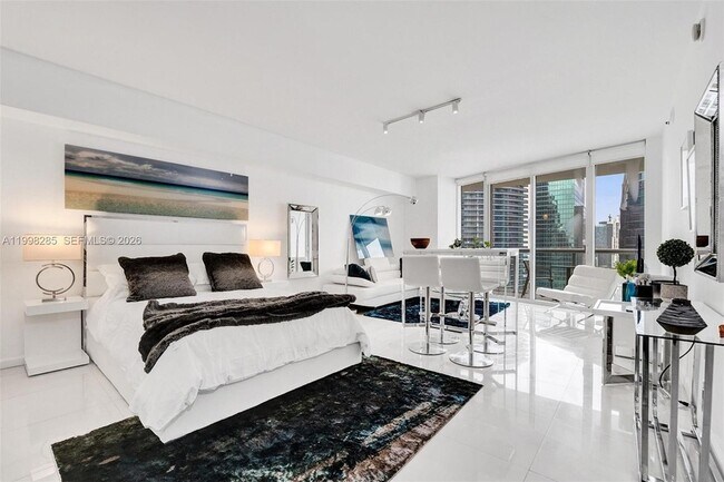 Photo - 475 Brickell Ave Unit 3310