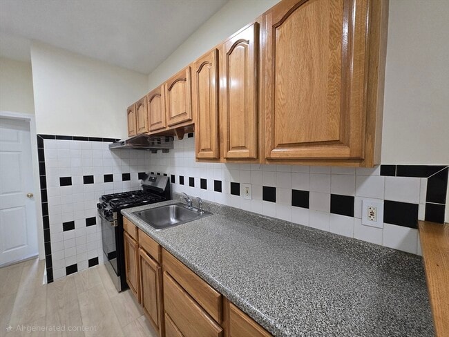 Photo - 81 Tyler St Unit 2