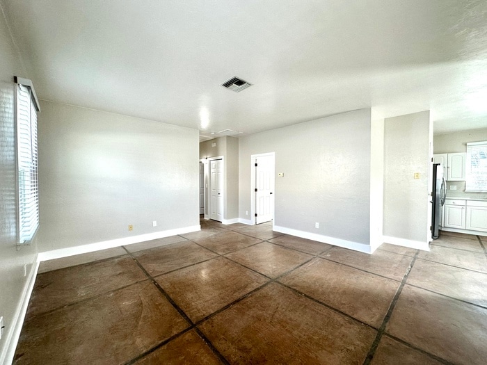 Renovated 3 Bedroom / 3 Bathroom House Nea... - Renovated 3 Bedroom / 3 Bathroom House Nea...