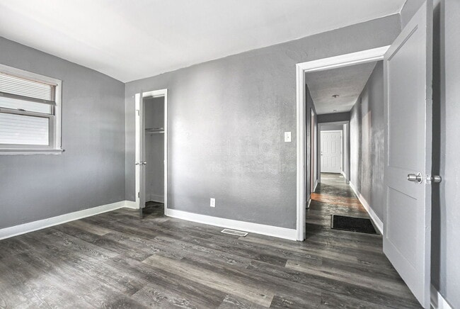 Photo - 3127 Southern Ave