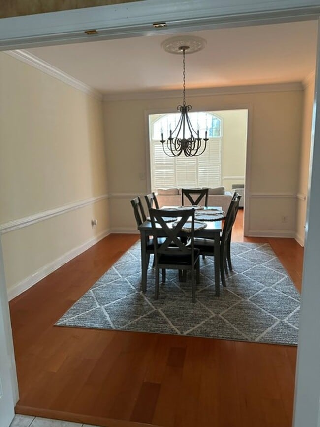 444 Somerset Way