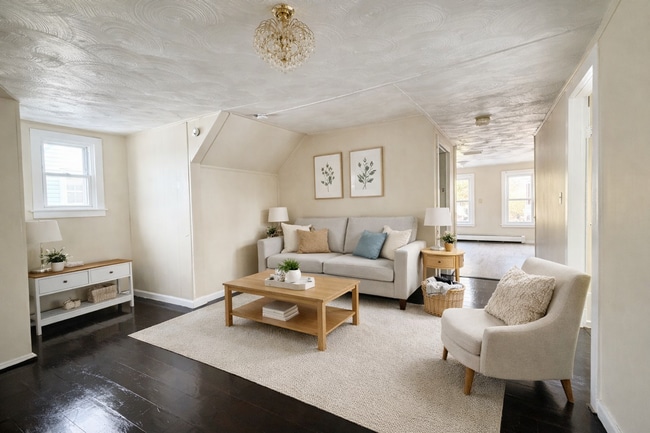 Photo - 37 Hotchkiss St Unit 3rd Floor