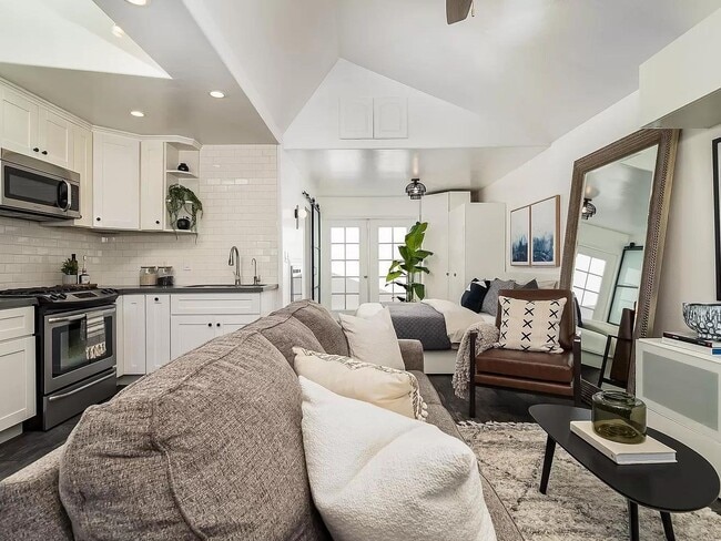 Photo - 1624 Reed Ave