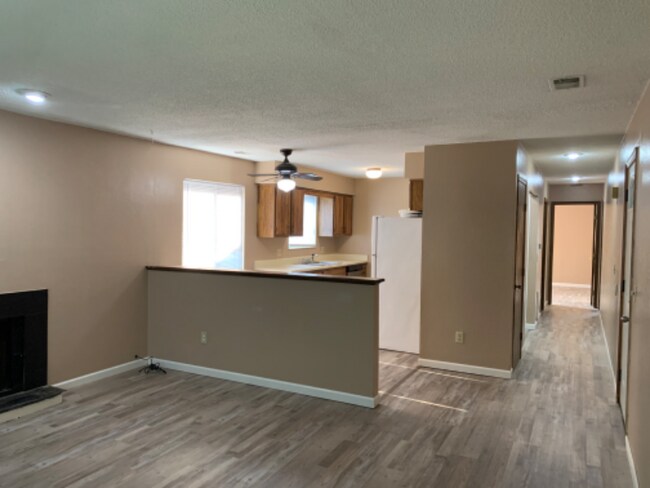 Photo - 5806 Ryewyck Dr Unit 5810