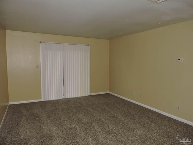 Photo - 130 E 9 Mile Rd