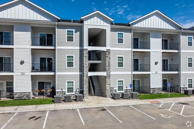 Main Unit - West Village Villas and Apartments