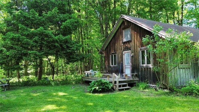 Photo - 7481 Hoffman Rd