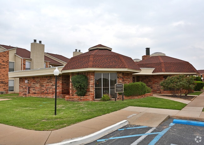 Leasing Office