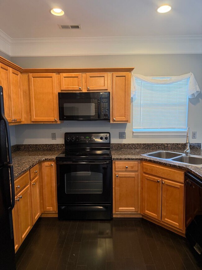 Photo - Close to Percy Priest Lake