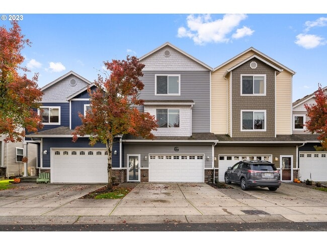 Building Photo - 3509 NE 80th St