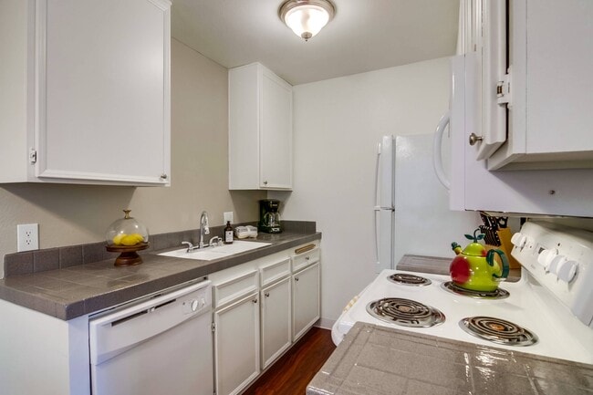 Shasta Lane Apartments
