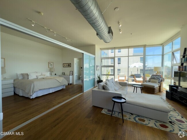 Building Photo - 4080 Glencoe Ave Rental