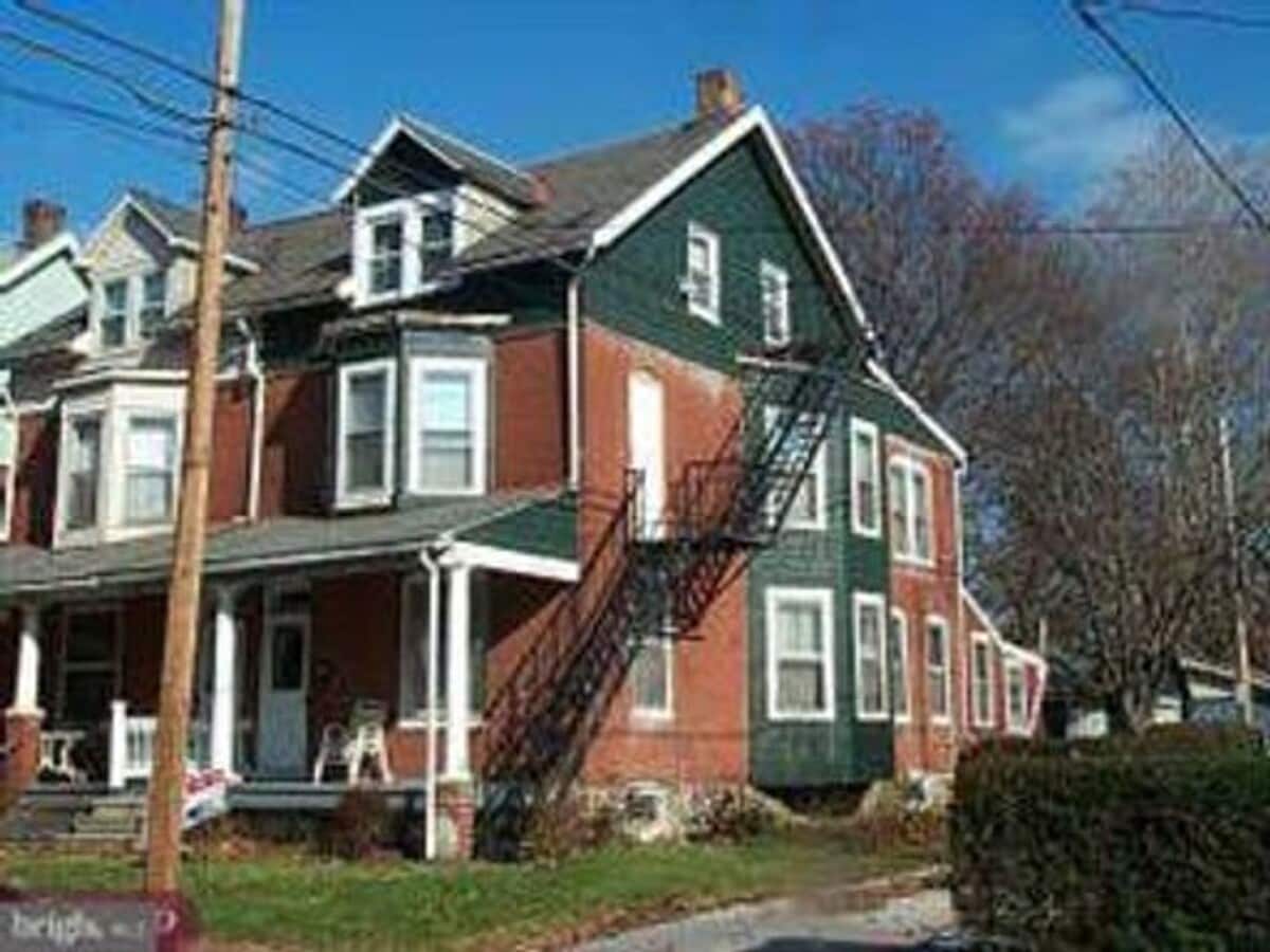 Photo - 311 S New St