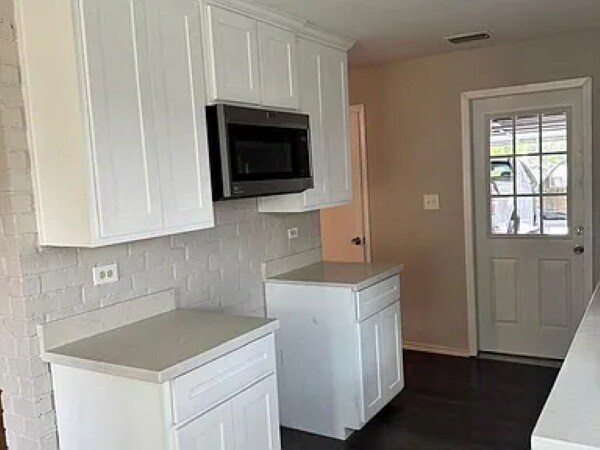 Photo - 2009 S Arden St