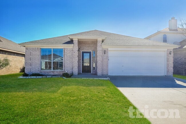 Photo - 4703 Topaz Ln