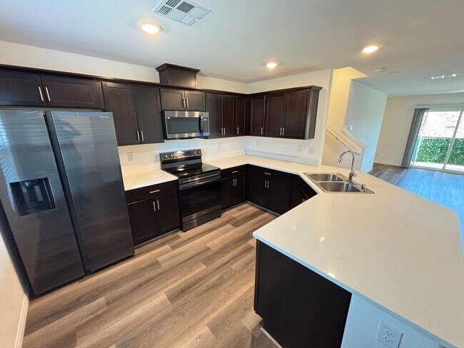 Photo - Beautiful 3Bed/3Bath Townhome located in E...