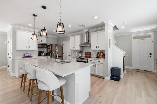 Photo - 10519 Whispering Hammock Dr