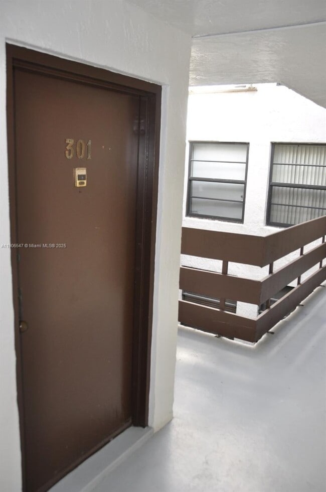 Photo - 9140 SW 123rd Ct Unit 301