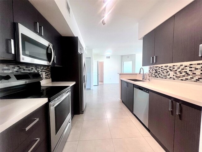 Photo - 729 NW 2nd St Condo Unit 512