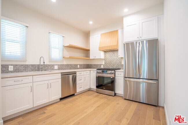 Building Photo - 6513 Orange St Rental