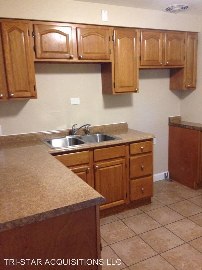 Photo - 3 br, 1 bath House - 9906 Calumet