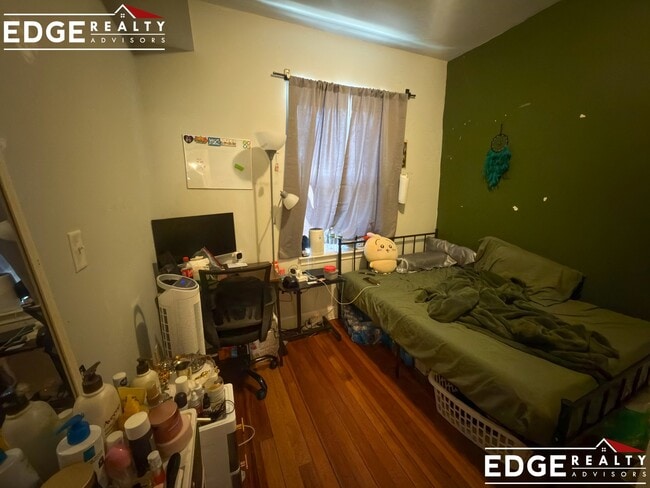 Photo - 191 Boylston St Unit 2
