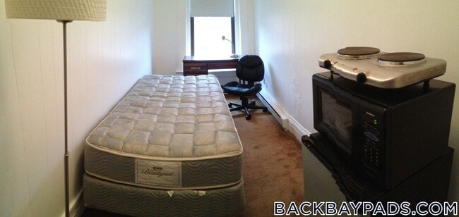 Photo - 248 Newbury St Unidad 6