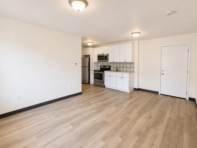 Photo - The Alba Apartments