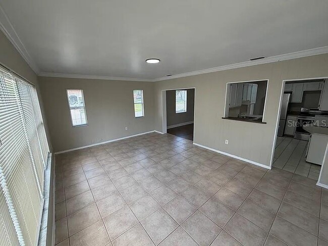 Photo - 1931 Staunton Ave