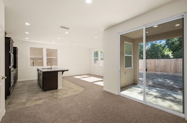 Photo - $2,195 Belmont & Armstrong, Gated Community - N Cattail Ct, Fresno / Solar!