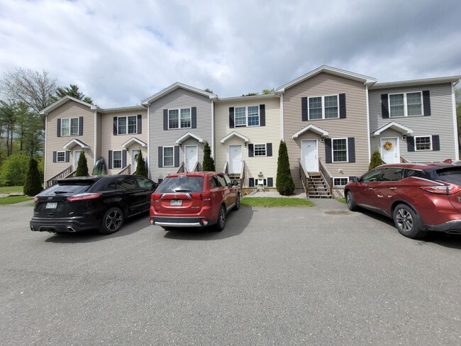 Photo - 1008 Fieldstone Ln Townhome