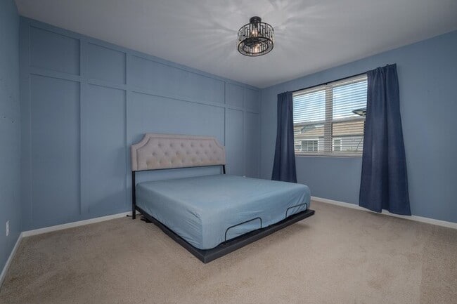 Photo - 700 Pintail Pointe