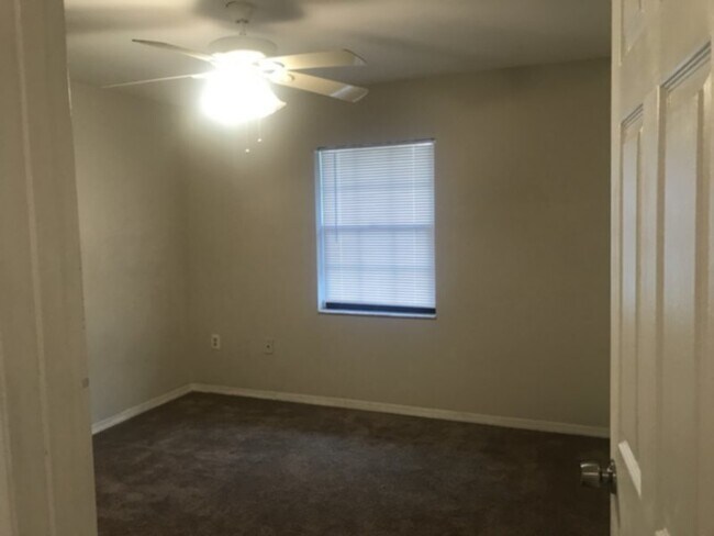 Photo - 2 Bedroom Condo Retreat in St. Cloud – Coz...