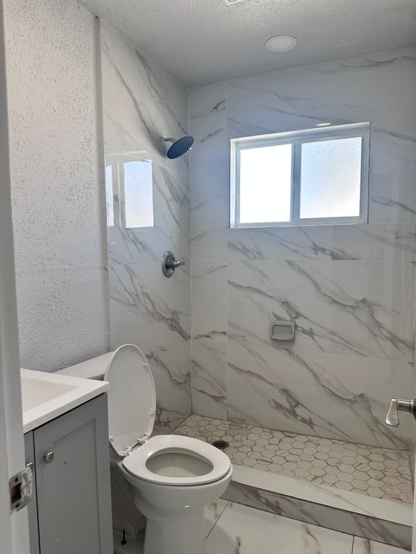 Photo - 410 NW 33rd St