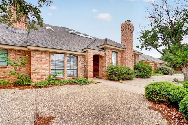 Photo - 3202 Tealwood Pl