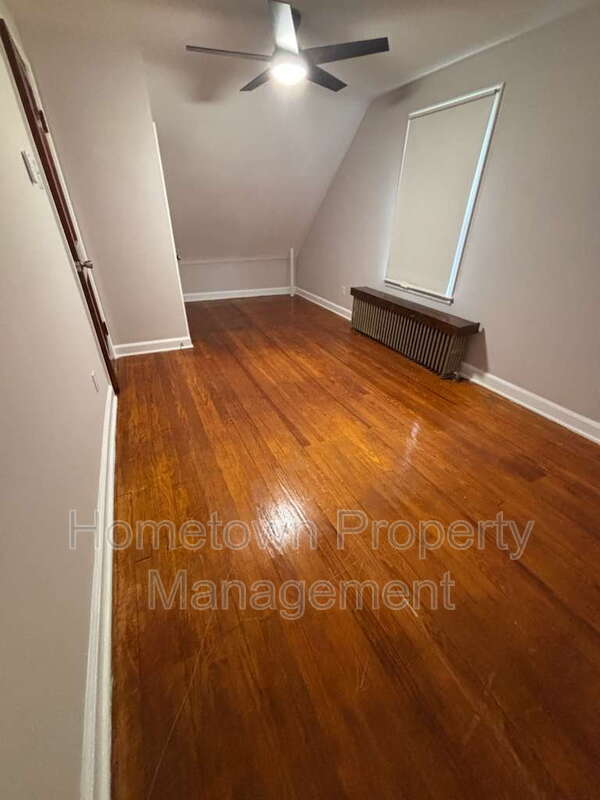 Photo - 132 Locust Grove Rd