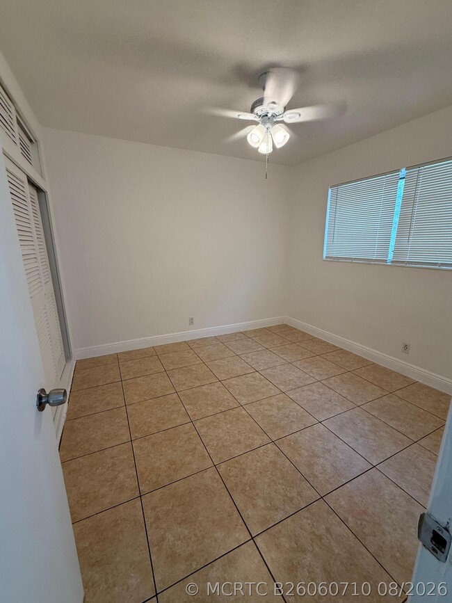 Photo - 760 NW 4th St