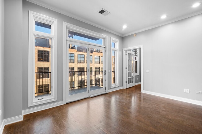 Photo - 1355 W Washington Blvd Unit 4D