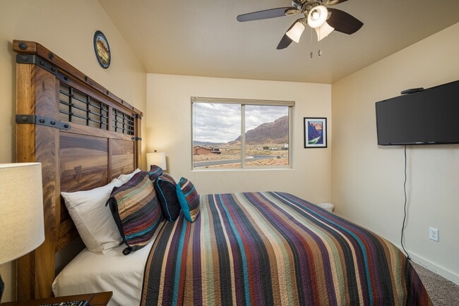 Photo - 3862 Desert Willow Cir