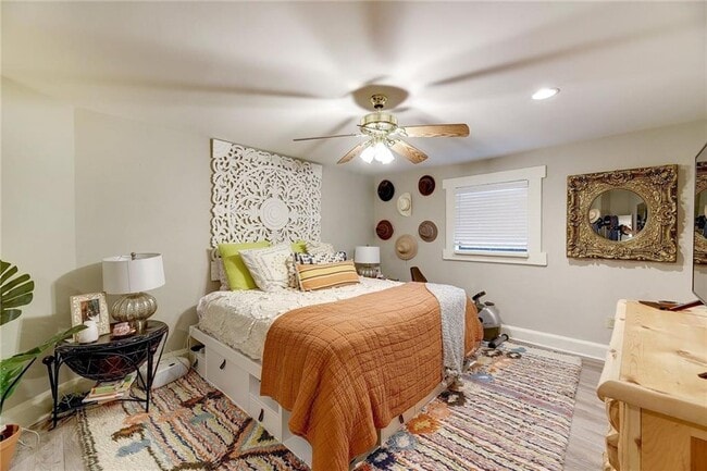 Photo - 1712 Lakeshore Dr Unidad A