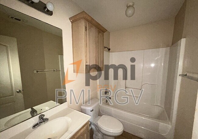 Photo - 1803 Douglas Unit 1