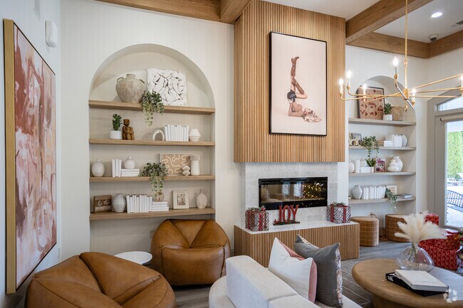 Clubhouse - Richland Falls