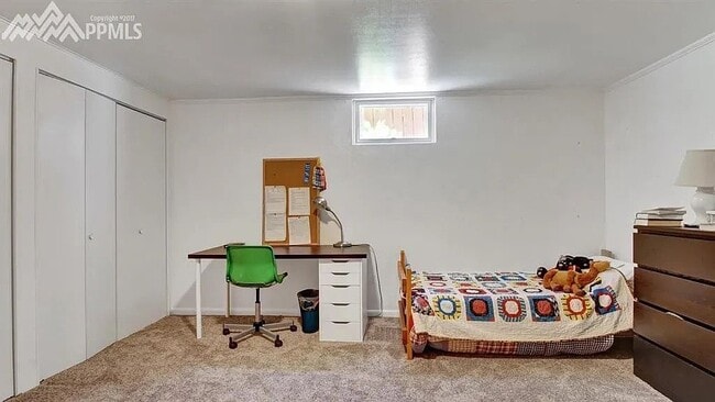 Photo - 719 E Madison St