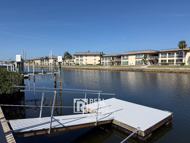 Photo - 4717 Floramar Terrace